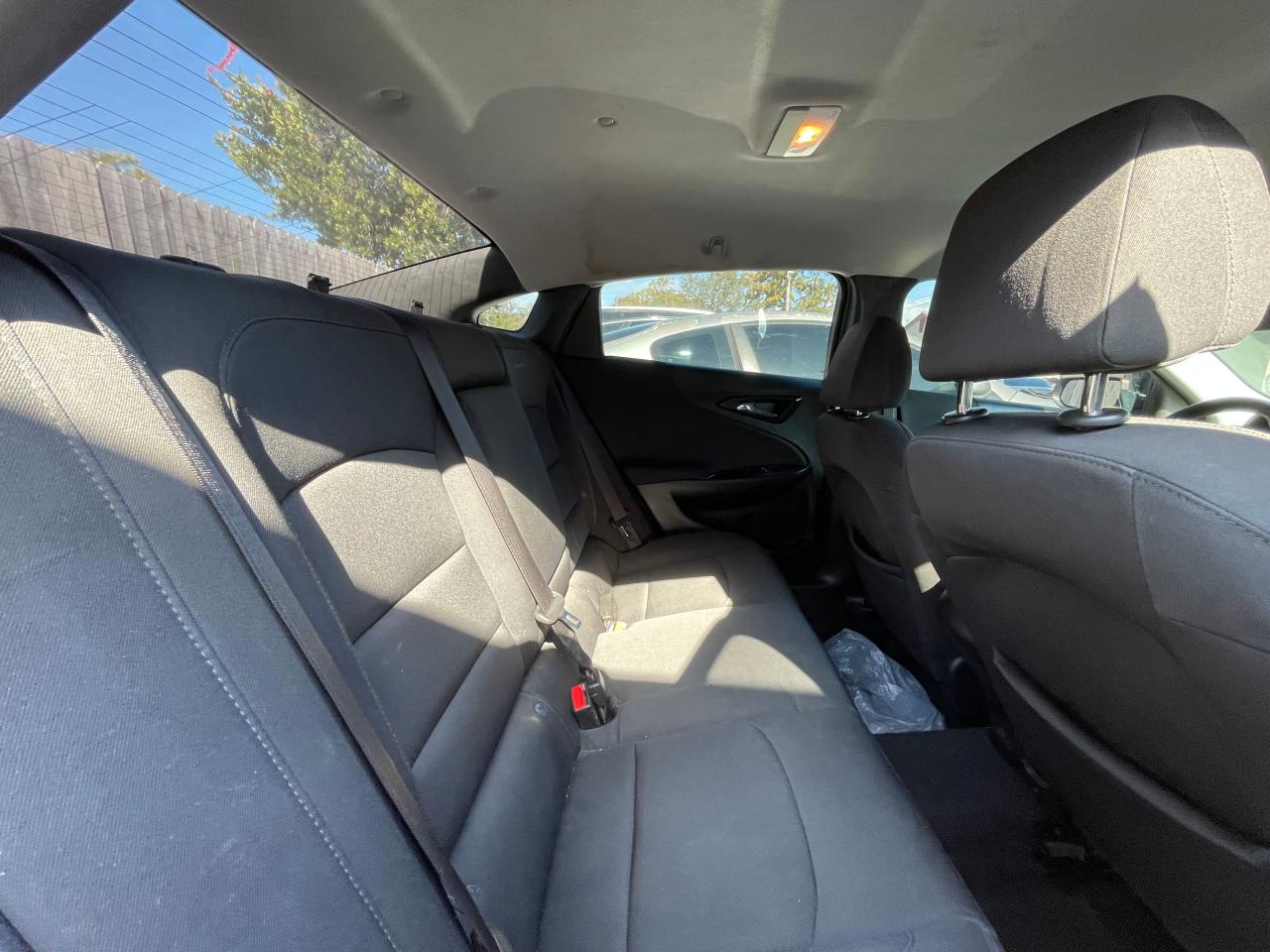 VIN: 1G1ZC5ST0GF225618 2016 CHEVROLET MALIBU