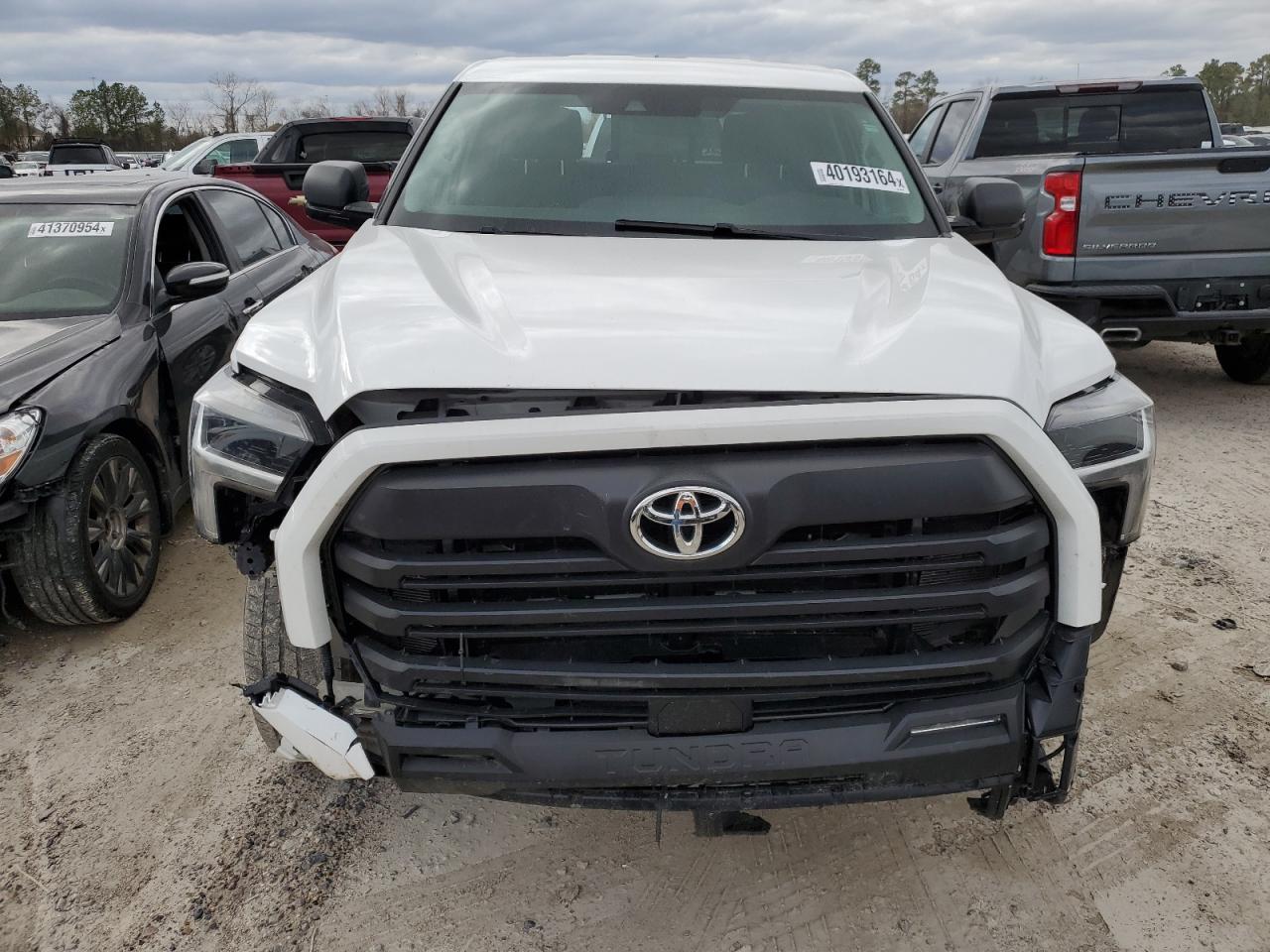 5TFLA5DA6NX008385 2022 Toyota Tundra Double Cab Sr