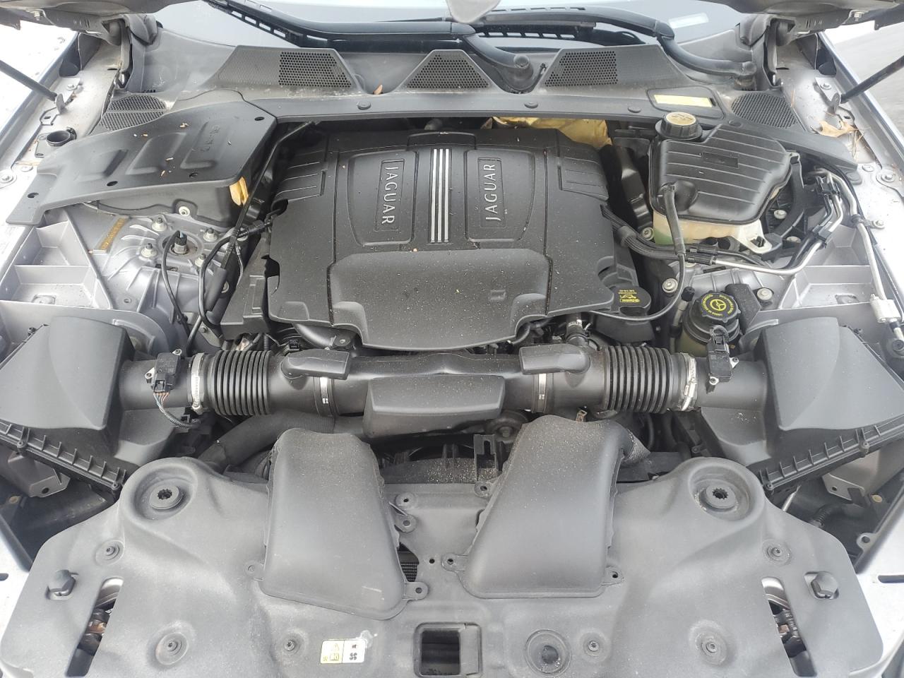 SAJWA2GB8BLV13431 2011 Jaguar Xjl