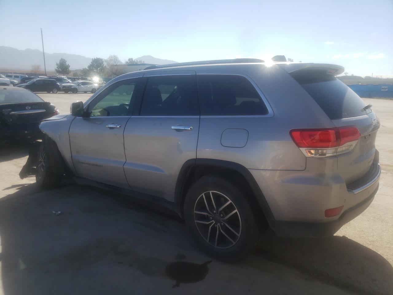 2019 Jeep Grand Cherokee Limited vin: 1C4RJEBG4KC680711