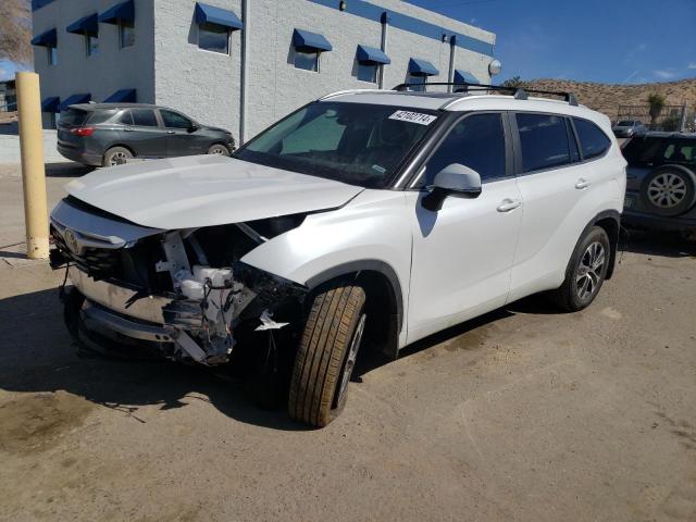 VIN 5TDKDRBH5PS033359 2023 Toyota Highlander, L no.1