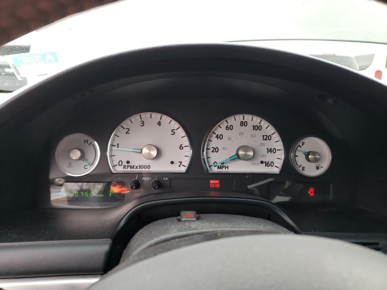 1FAHP60A33Y103256 2003 Ford Thunderbird