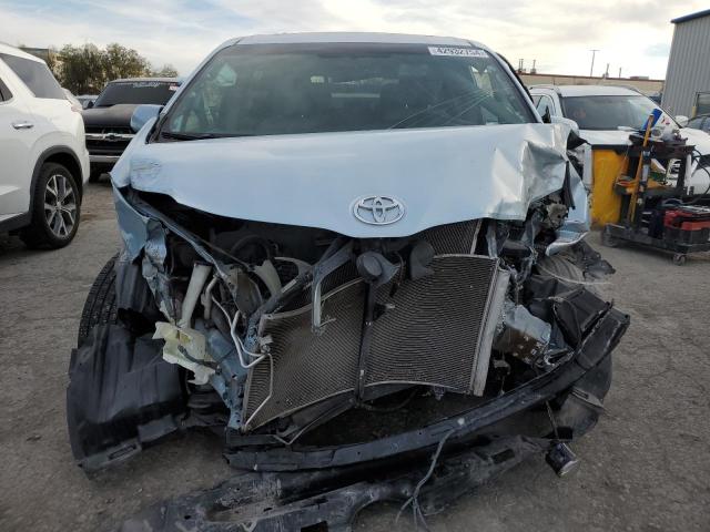 2016 TOYOTA SIENNA XLE 5TDYK3DC4GS712277