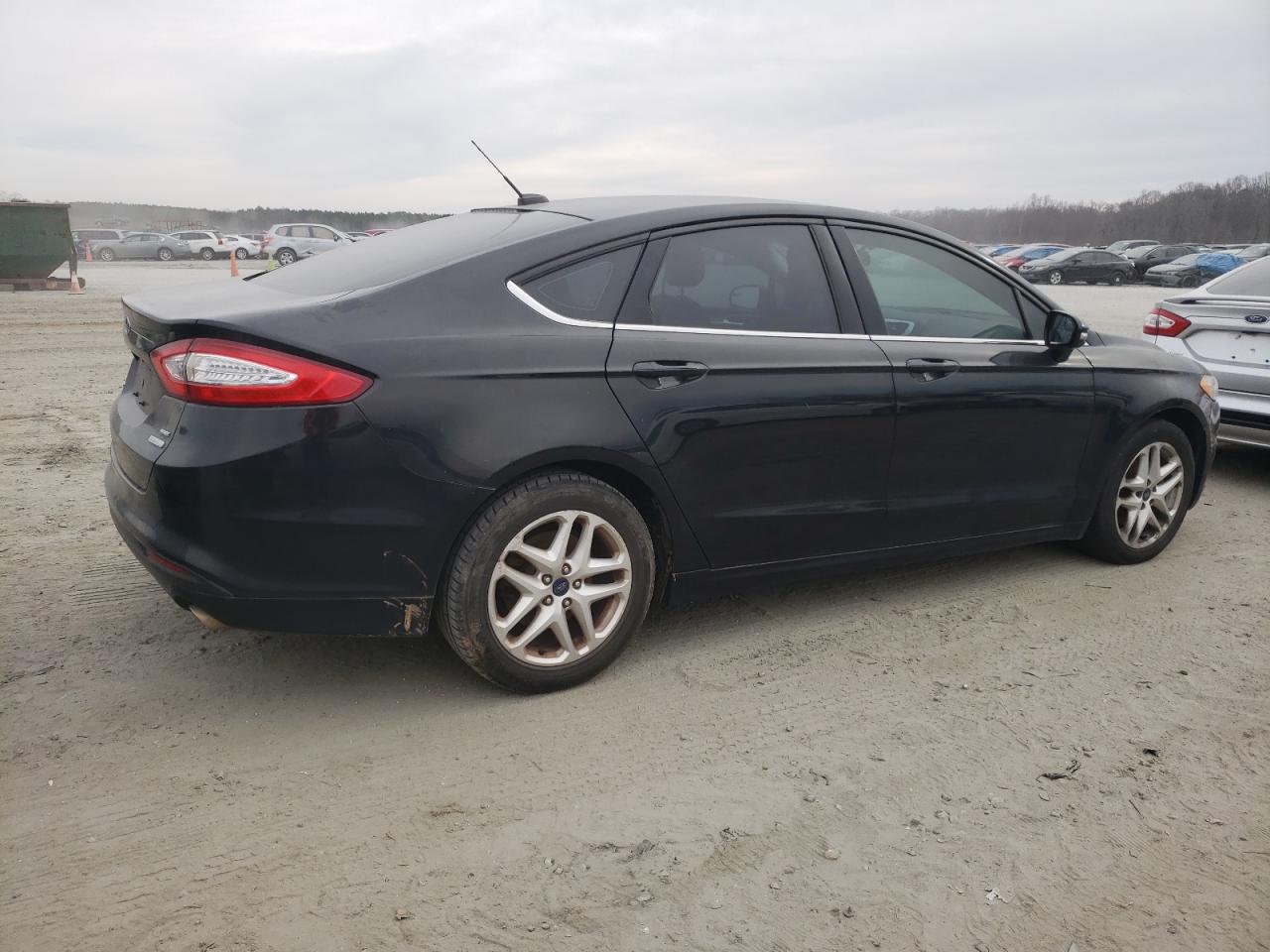 3FA6P0HD5ER329352 2014 Ford Fusion Se