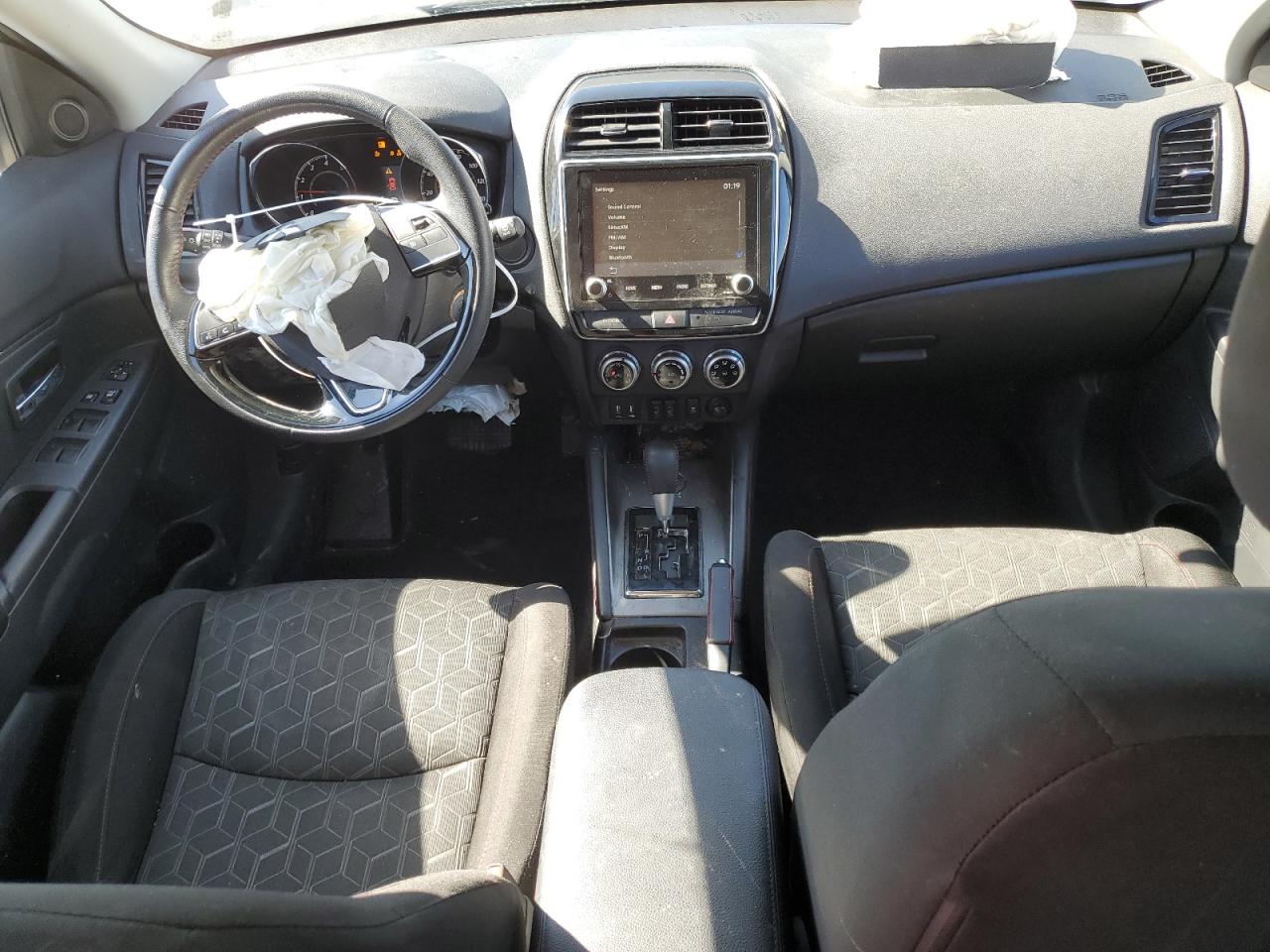 JA4APUAU3NU019550 2022 Mitsubishi Outlander Sport Es