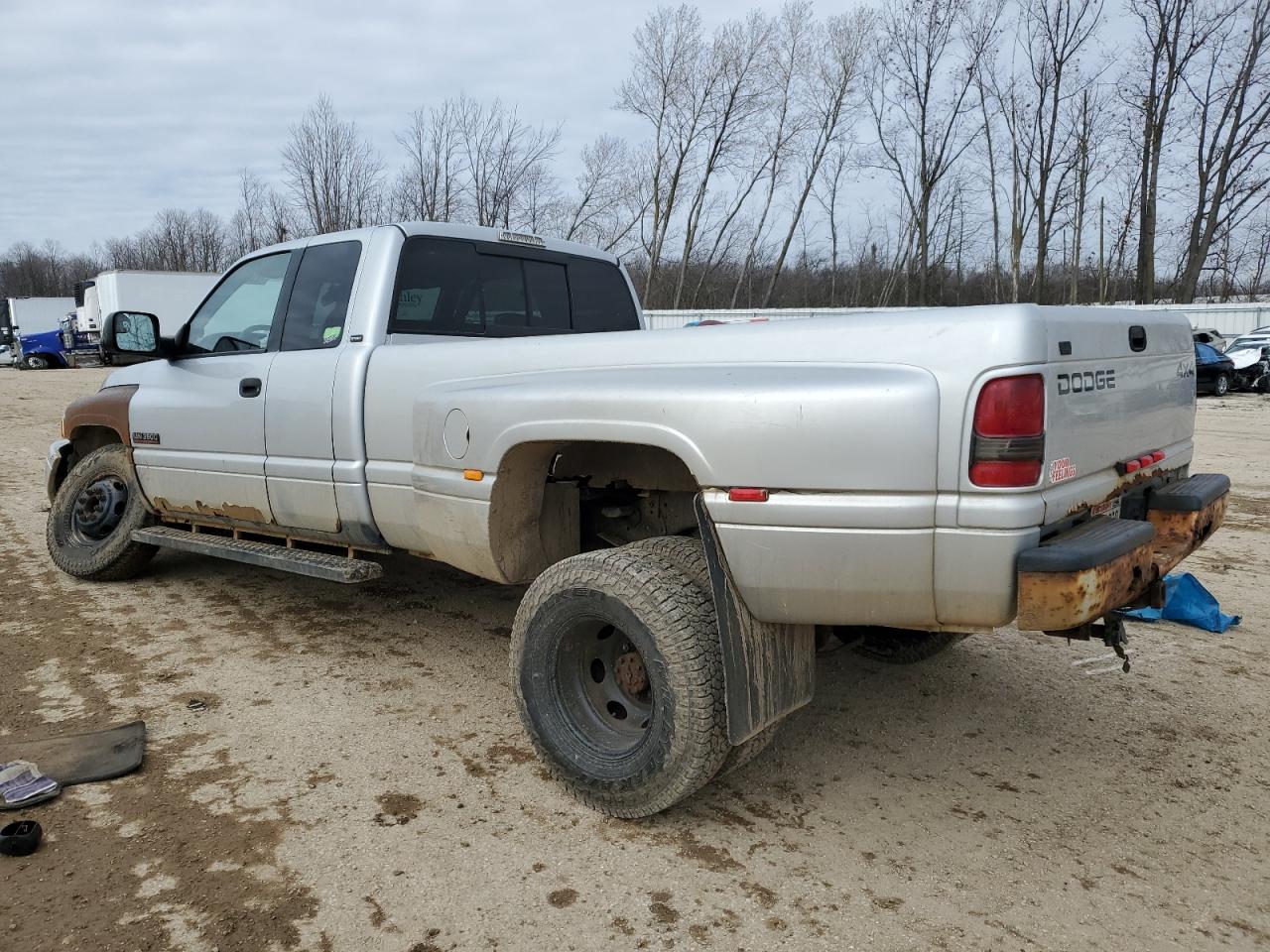 3B7MF33C52M205921 2002 Dodge Ram 3500