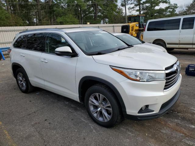 VIN 5TDKKRFHXFS052732 2015 Toyota Highlander, Xle no.4