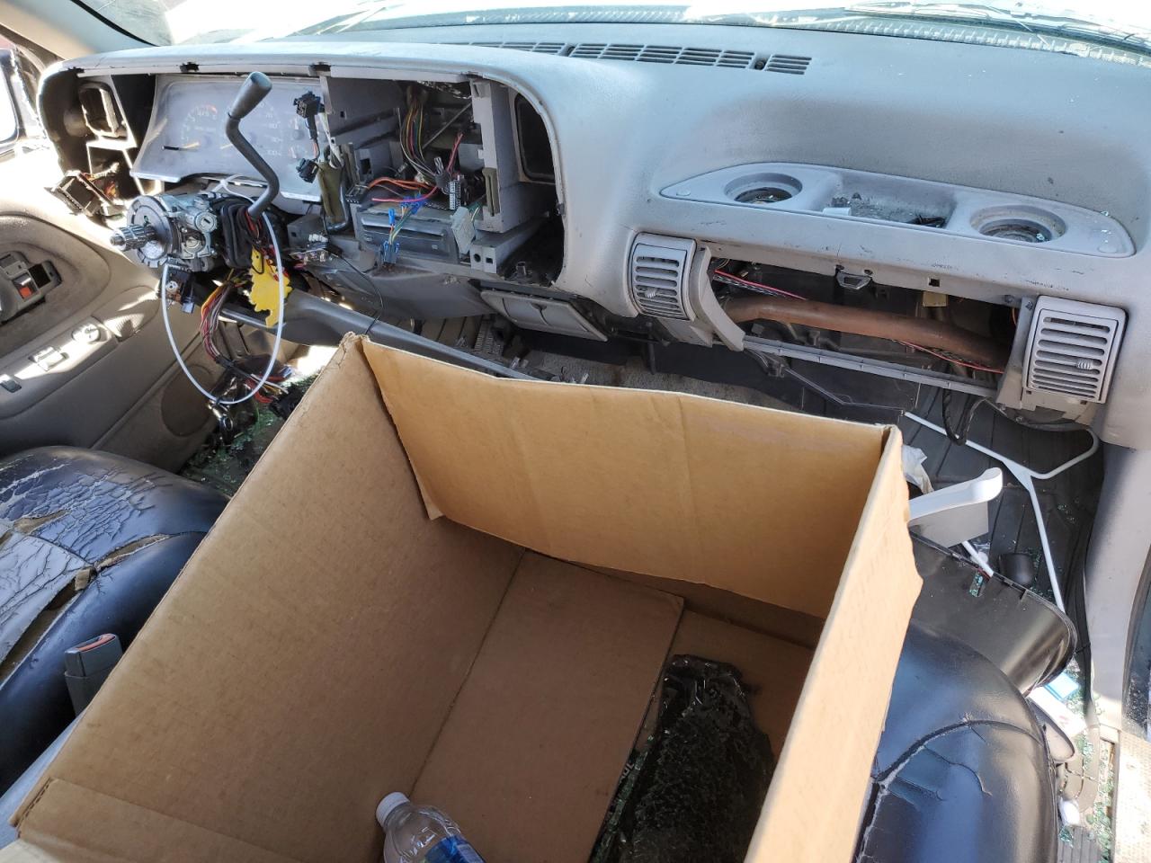 3GNEK18R8TG112173 1996 Chevrolet Tahoe K1500