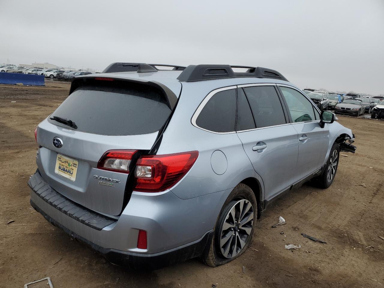 4S4BSANC3H3314338 2017 Subaru Outback 2.5I Limited