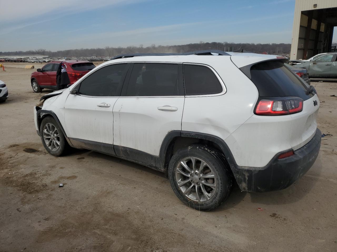 2019 Jeep Cherokee Latitude Plus vin: 1C4PJLLB4KD206573