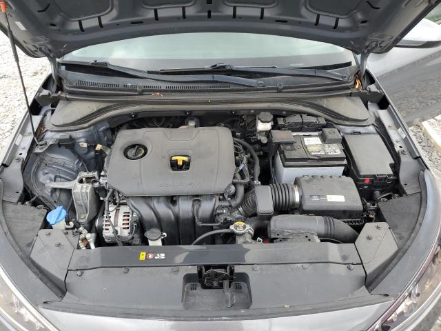 2019 HYUNDAI ELANTRA SE - KMHD74LF6KU777679