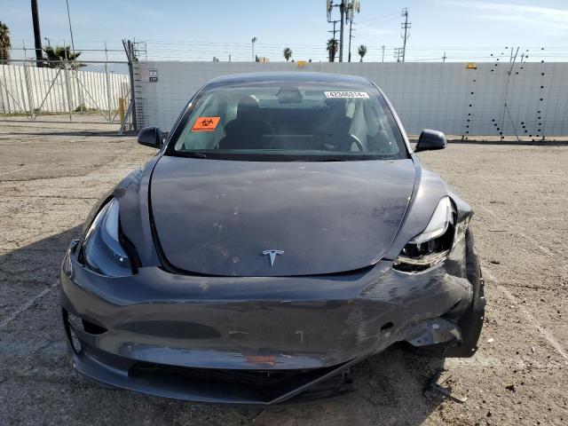 5YJ3E1EA0PF550168 2023 TESLA MODEL 3-4