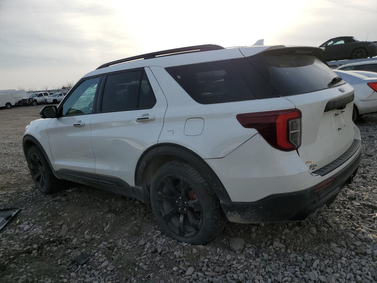 2020 Ford Explorer St vin: 1FM5K8GC9LGC78272