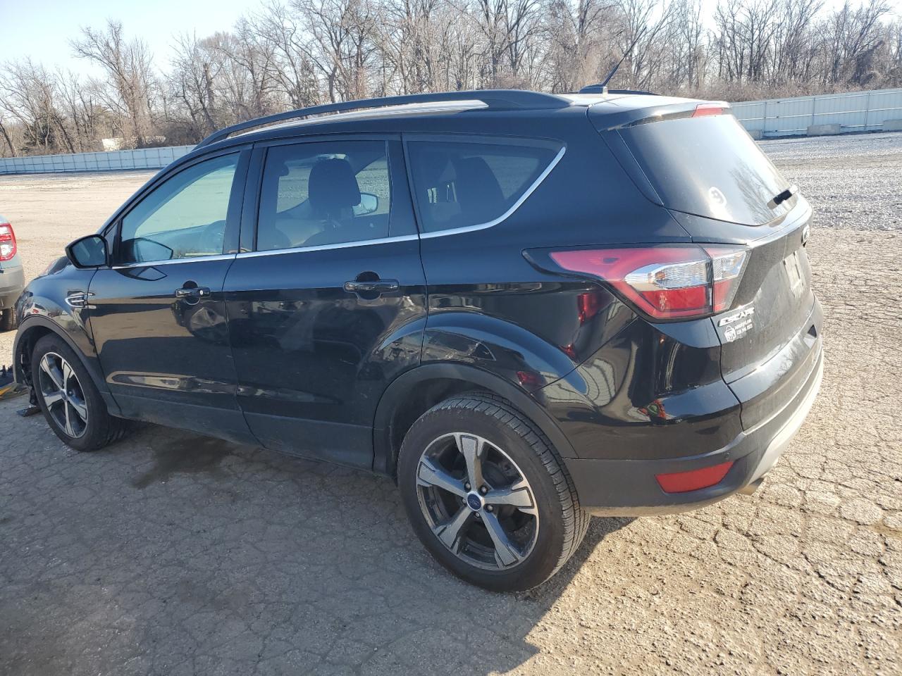 2017 Ford Escape Se vin: 1FMCU0G99HUE63938