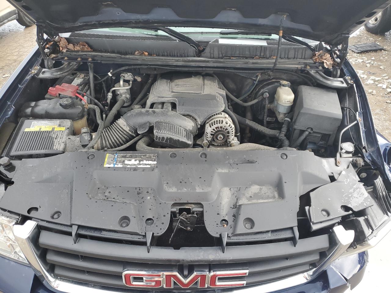 3GTRKUEA0AG109775 2010 GMC Sierra K1500 Sl