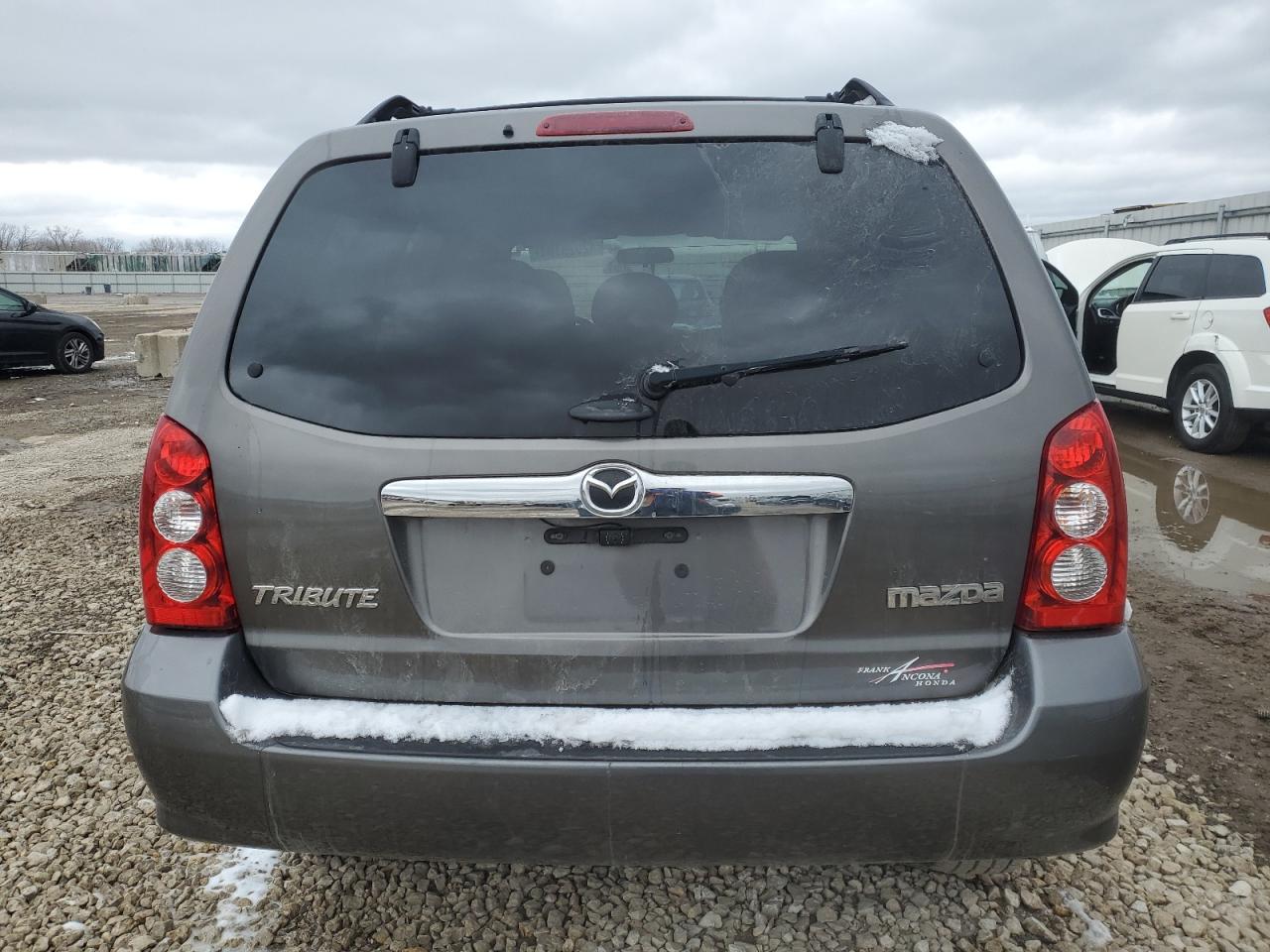 4F2YZ04175KM41731 2005 Mazda Tribute S