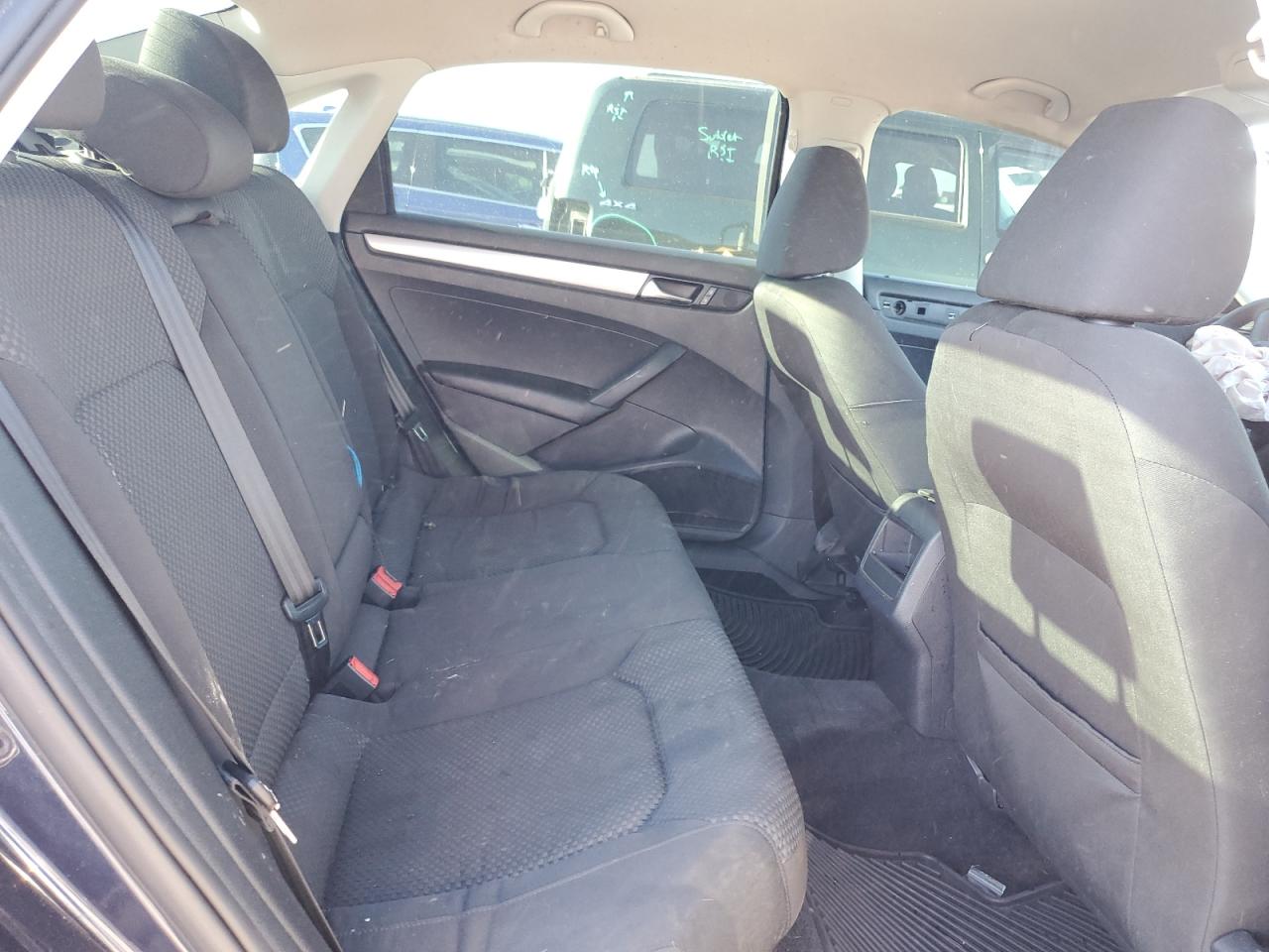 1VWAP7A33DC017572 2013 Volkswagen Passat S