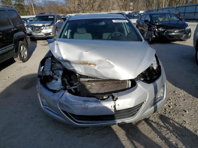 VIN KMHDH4AE2GU575999 2016 Hyundai Elantra, SE no.5