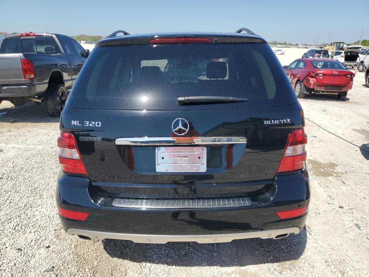 4JGBB25E29A518407 2009 Mercedes-Benz Ml