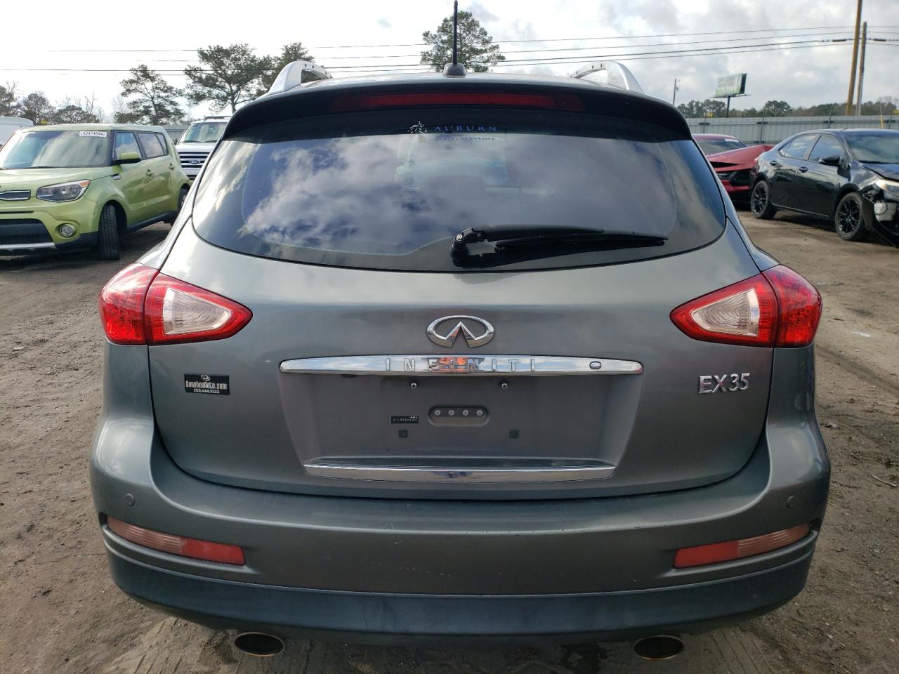 JN1AJ0HP9BM800605 2011 Infiniti Ex35 Base