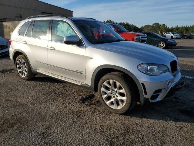 VIN 5UXZV4C50D0E05872 2013 BMW X5, Xdrive35I no.4