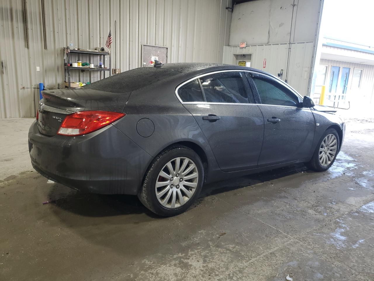 W04GN5EC3B1135402 2011 Buick Regal Cxl