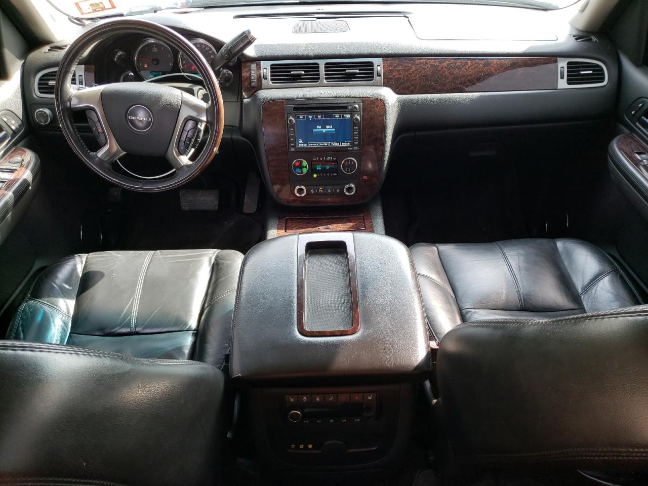 1GKFK63887J396972 2007 GMC Yukon Denali