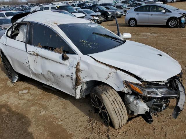 VIN 4T1B11HK6JU582208 2018 Toyota Camry, L no.4