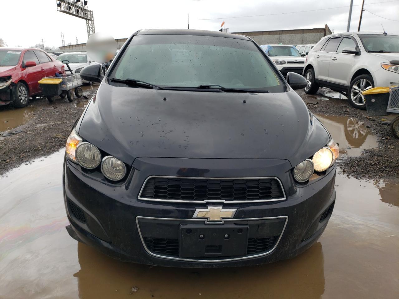 1G1JC5SH3E4239983 2014 Chevrolet Sonic Lt