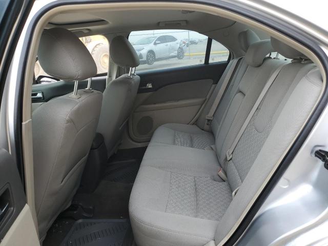 2012 Ford Fusion - Image 10