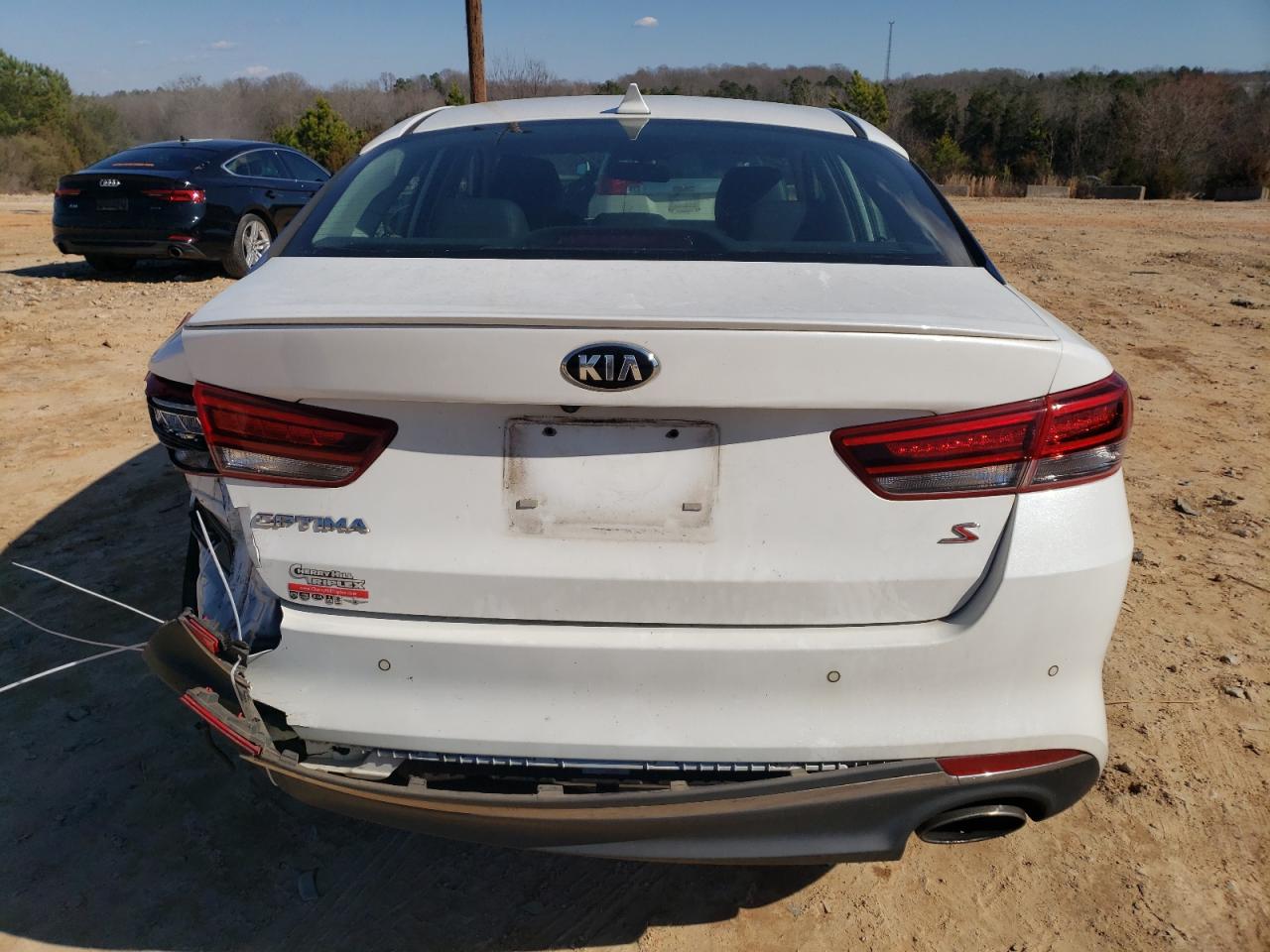 5XXGT4L30JG228566 2018 Kia Optima Lx