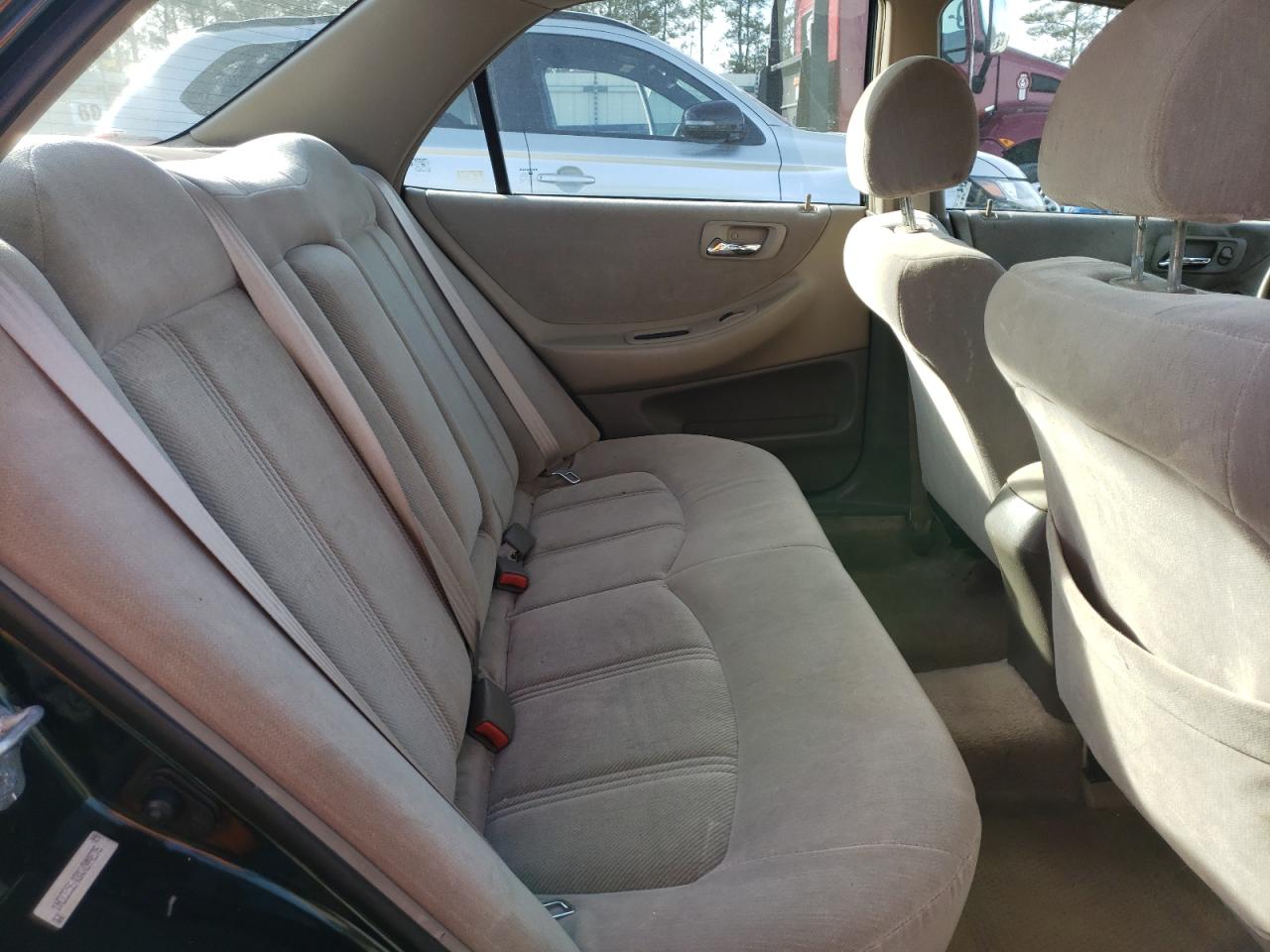 1HGCG5643XA044676 1999 Honda Accord Lx