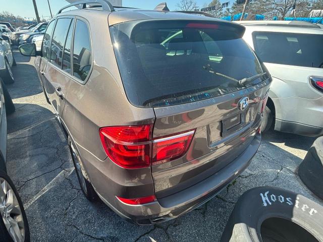 5UXZV4C58DL994987 2013 BMW X5, photo no. 3