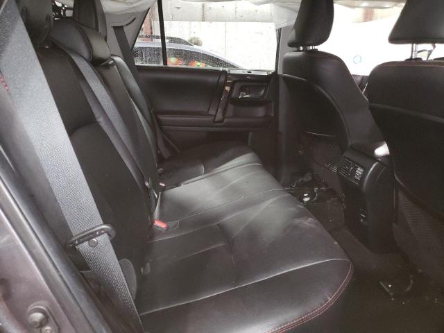 2018 TOYOTA 4RUNNER SR - JTEBU5JR7J5494039