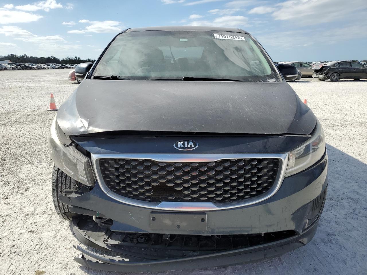 2017 Kia Sedona Lx vin: KNDMB5C15H6241185