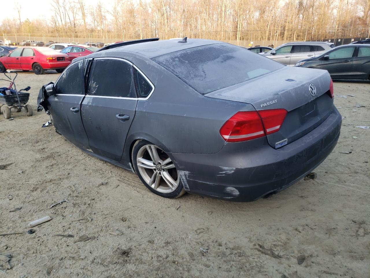 1VWBN7A35EC105390 2014 Volkswagen Passat Se