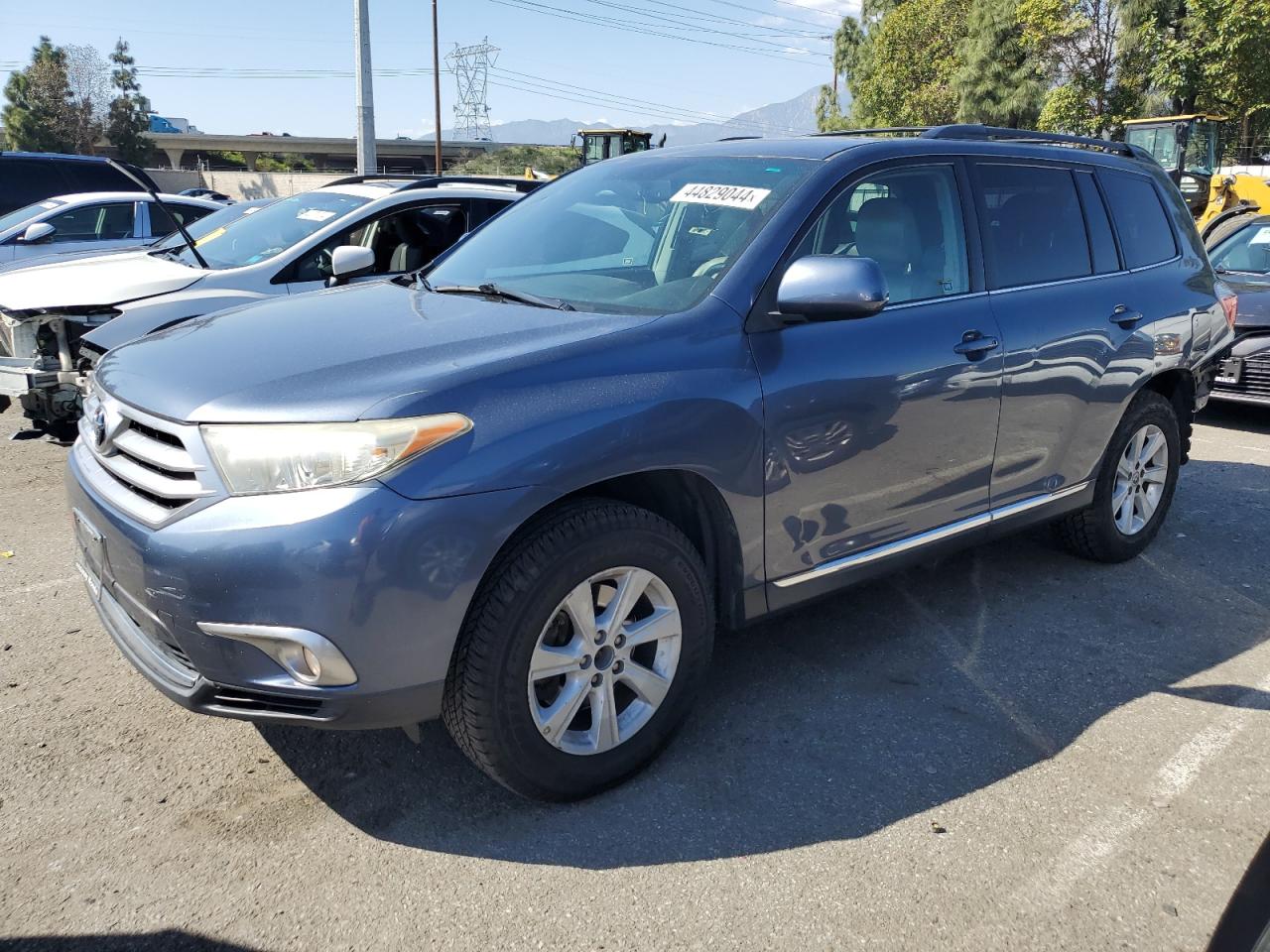 5TDZK3EH1CS076636 2012 Toyota Highlander Base