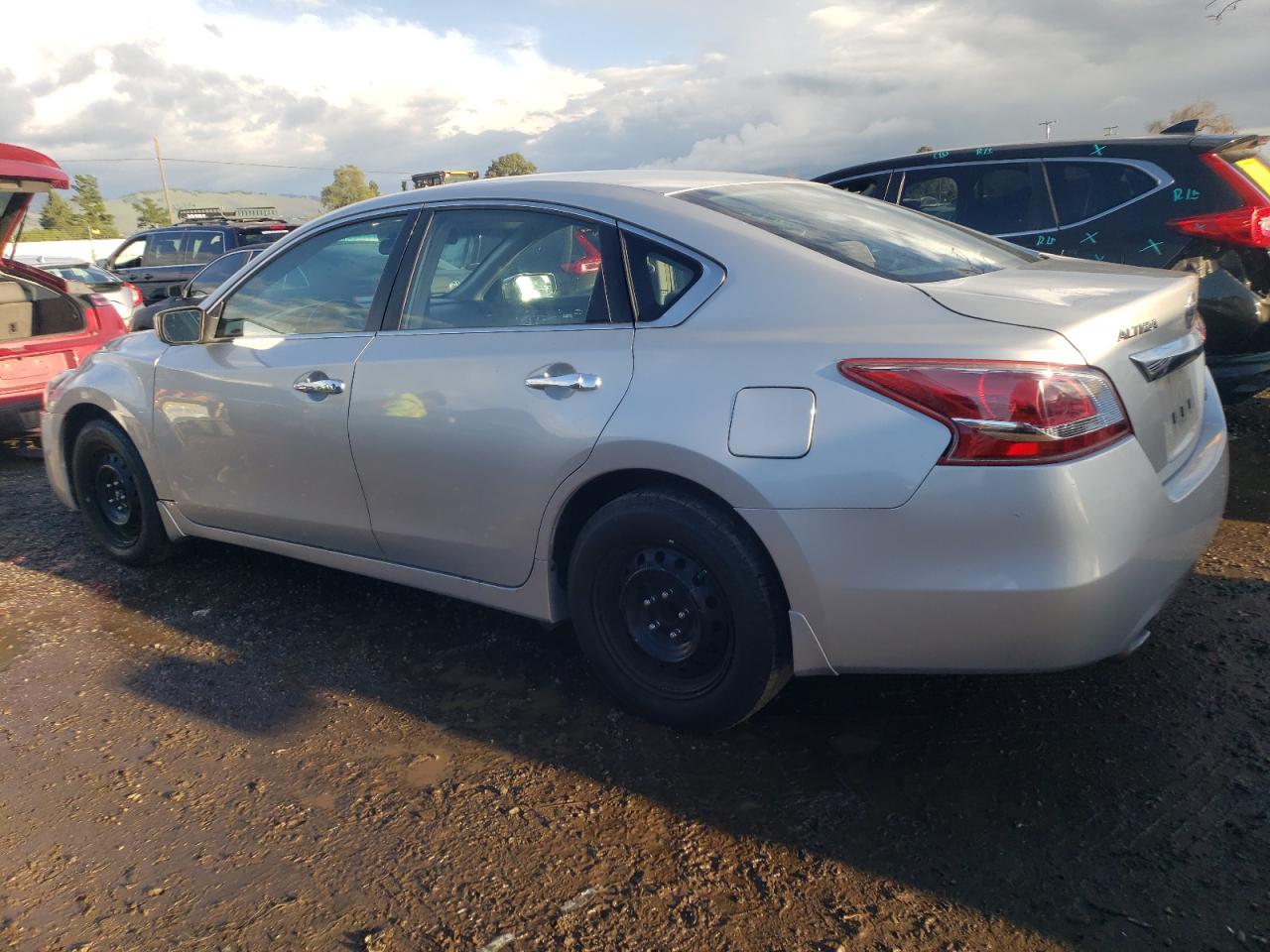 2013 Nissan Altima 2.5 vin: 1N4AL3AP0DC218880