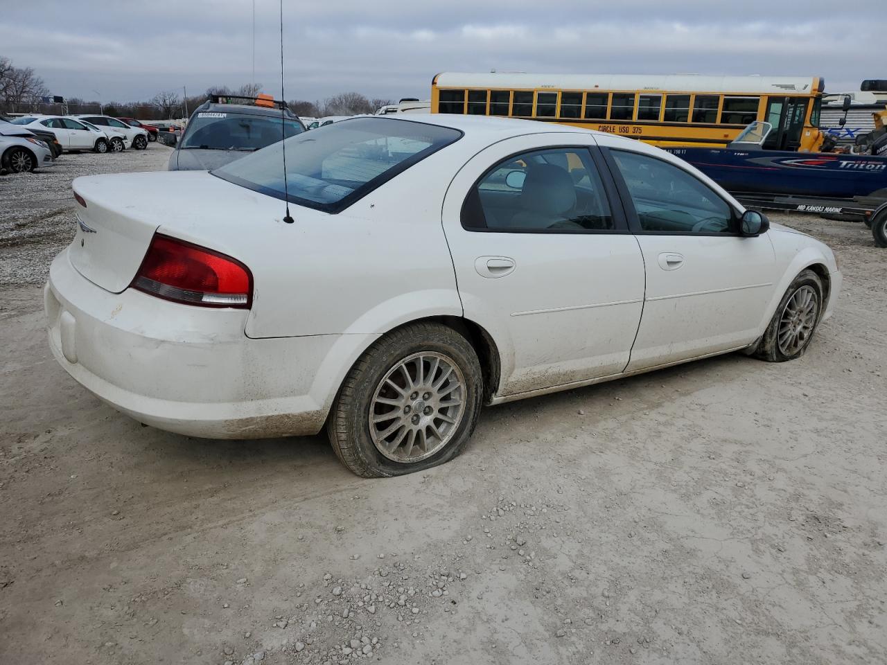 1C3EL46X64N363070 2004 Chrysler Sebring Lx