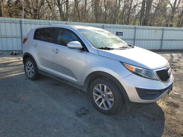 VIN 3C4NJDDB0HT631027 2016 KIA SPORTAGE no.4