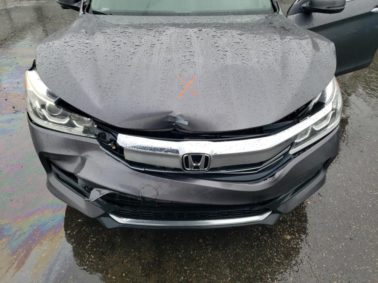 1HGCR2F78HA144700 2017 Honda Accord Ex