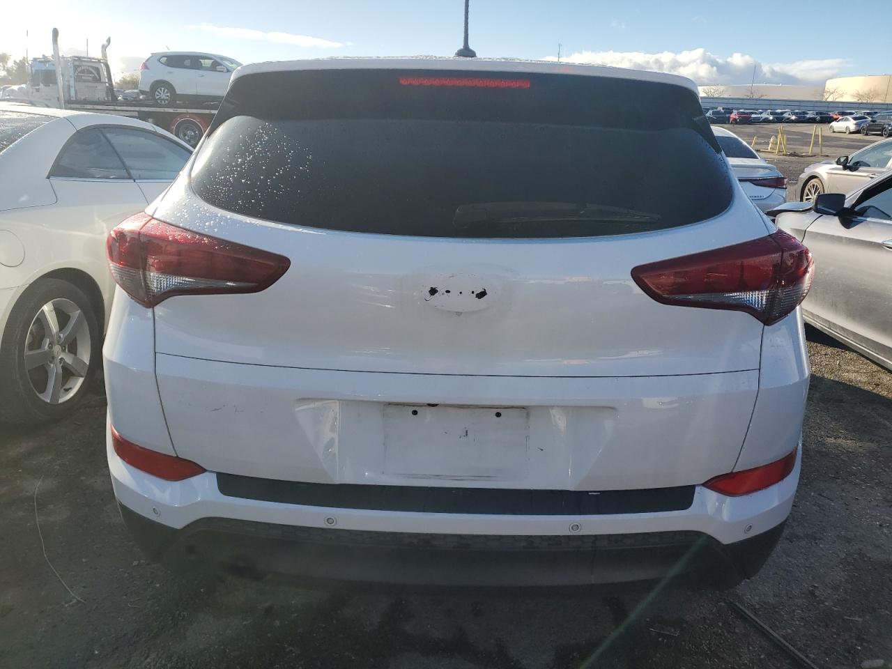 KM8J23A43GU161541 2016 Hyundai Tucson Se