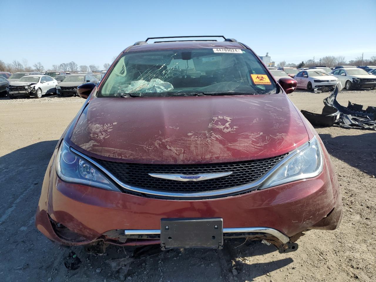 2C4RC1BG1JR290643 2018 Chrysler Pacifica Touring L