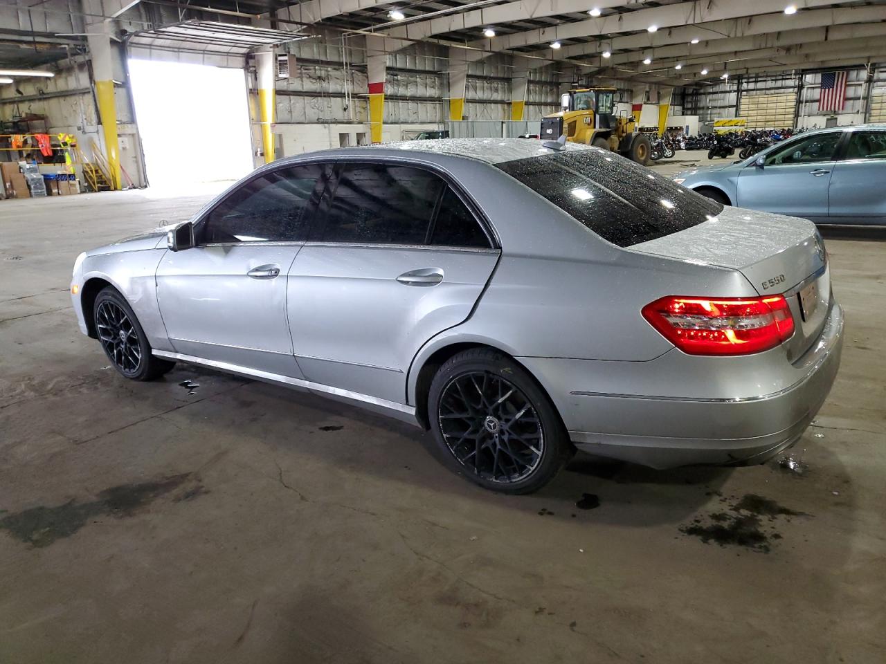 WDDHF9AB3BA412356 2011 Mercedes-Benz E 550 4Matic