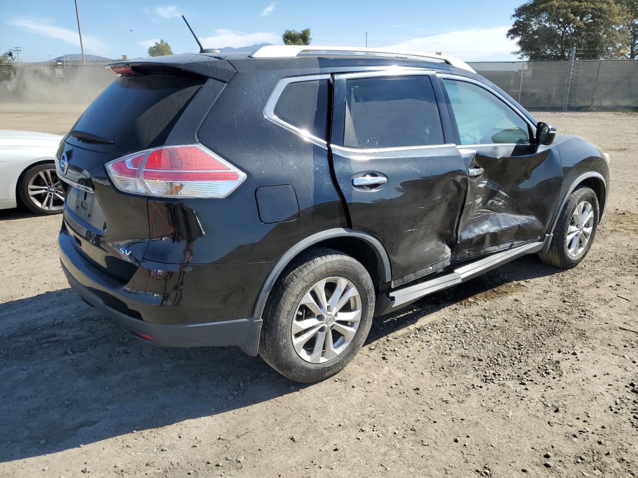 KNMAT2MTXFP514191 2015 Nissan Rogue S