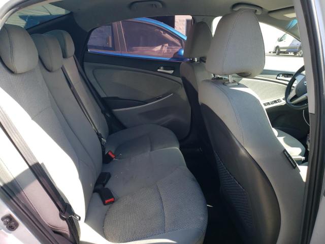 2013 Hyundai Accent - Image 10