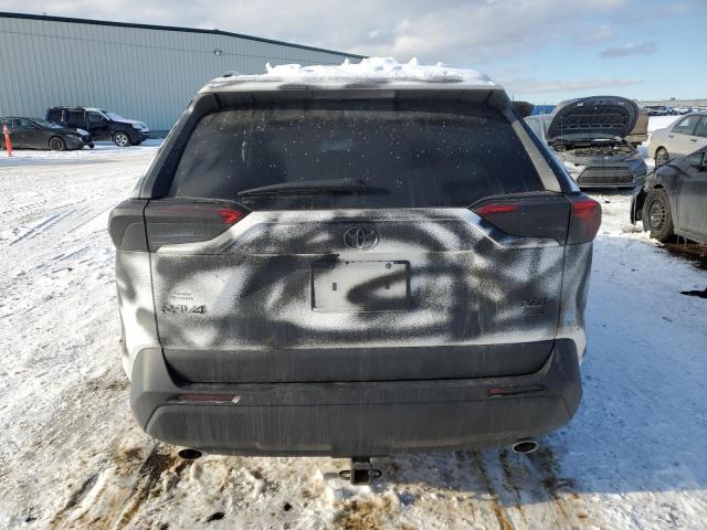2021 TOYOTA RAV4 XLE 2T3R1RFV9MC159176