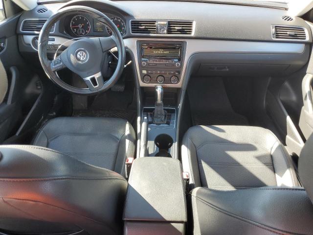 2015 VOLKSWAGEN PASSAT S 1VWAT7A30FC011081