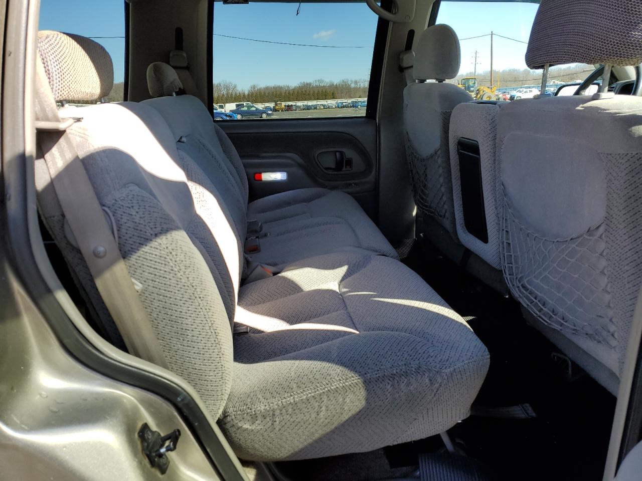 1GNEK13R5WJ378051 1998 Chevrolet Tahoe K1500