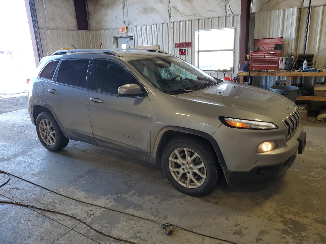 1C4PJLCB7EW126466 2014 Jeep Cherokee Latitude